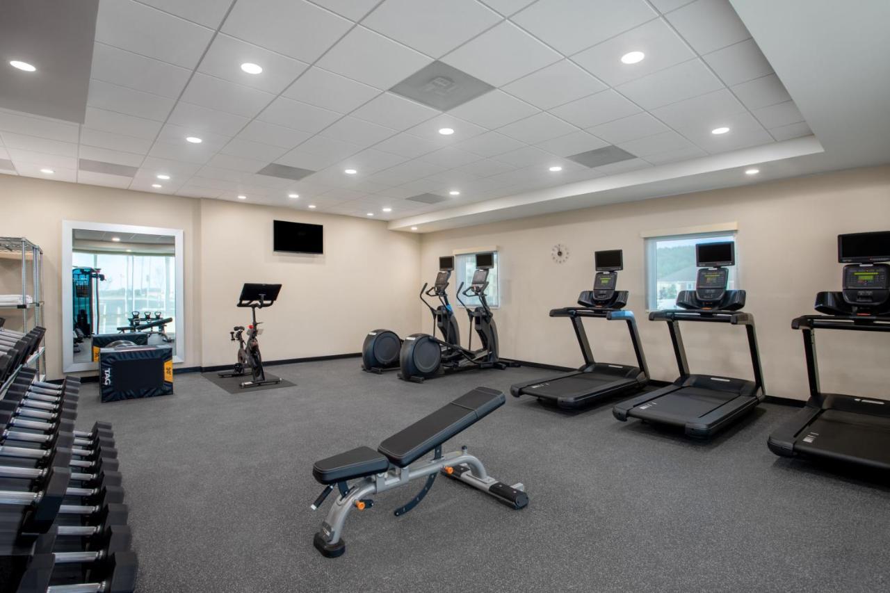 Home2 Suites By Hilton كالهون المظهر الخارجي الصورة